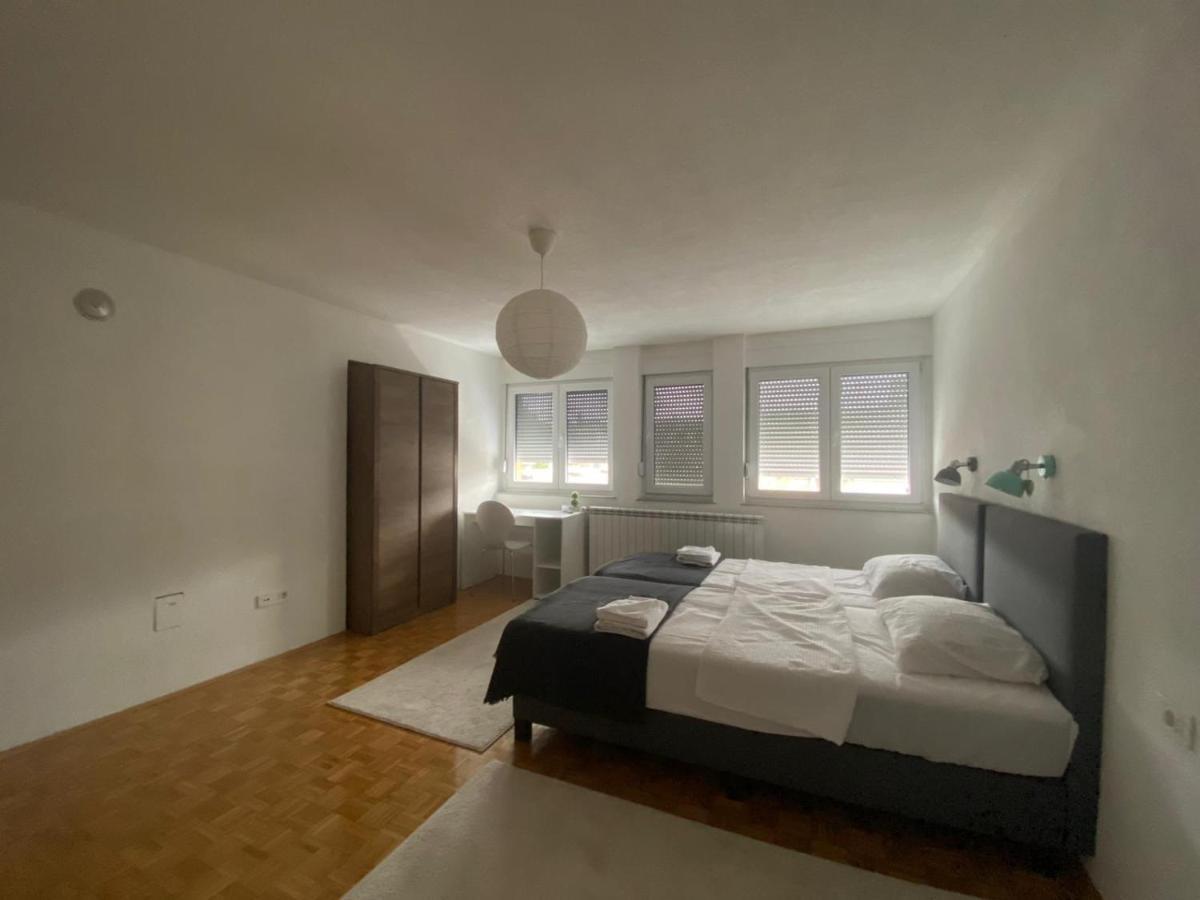Hidden gem shared apartment, Suite SJJ Buitenkant foto