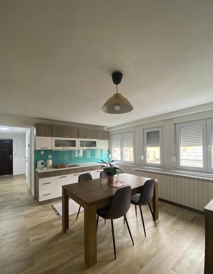 Hidden gem shared apartment, Suite SJJ Buitenkant foto